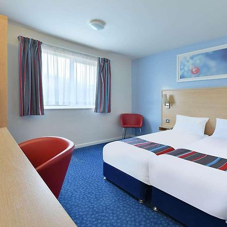 Travelodge Nuneaton Bedworth Habitación foto